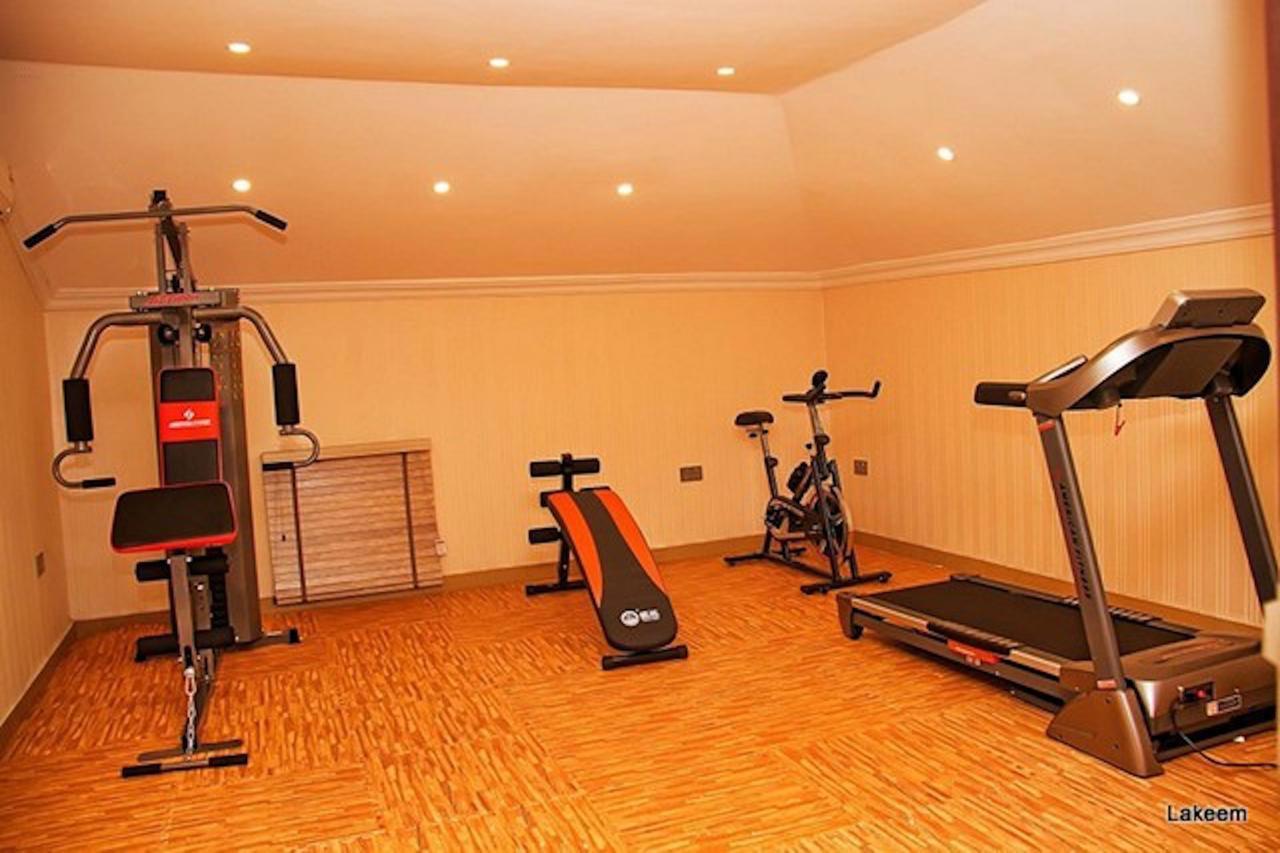 Lakeem Suites Agboyin Surulere Lagos Exteriér fotografie